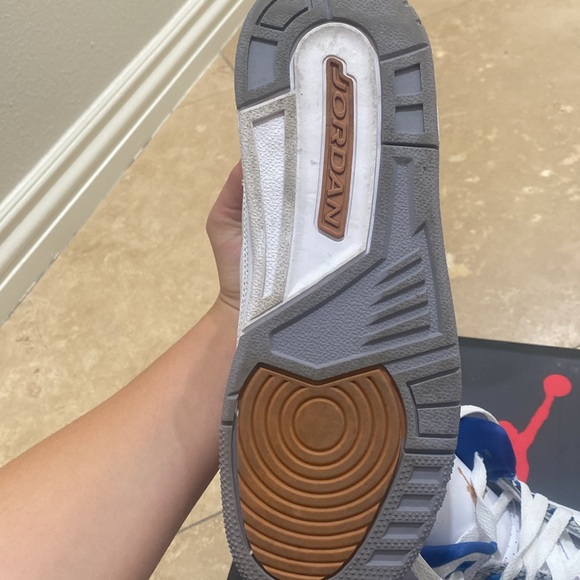 Air Jordan 3’s “Midnight Navy” - Picture 5 of 8